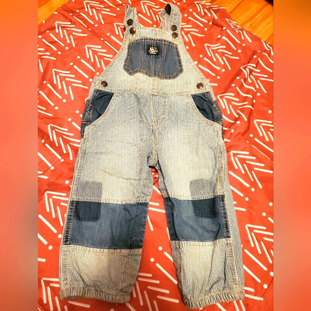 18 mo Baby Osh kosh over alls